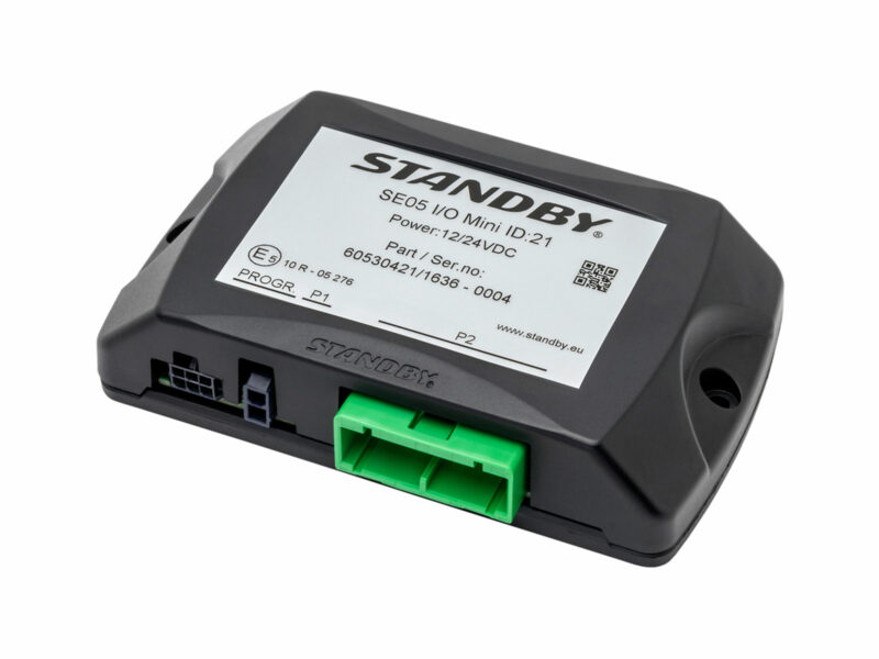 SE05 Mini Input Output Adaptor Angle View