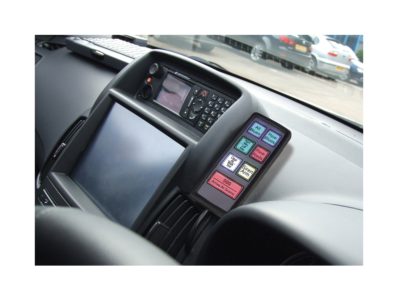 UNI-MIN-XXX MCS-T8 Mini Handset Dash Mounted next to Centre Console